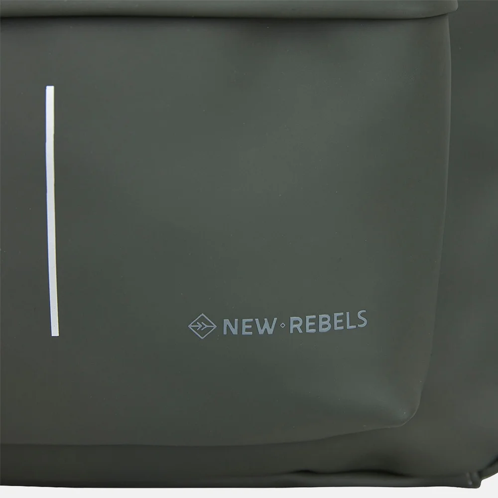 New Rebels Mart rugzak 13 inch night darkgreen bij Duifhuizen