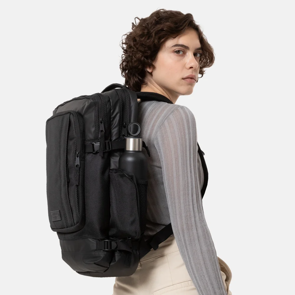 Eastpak CNNCT Tecum laptoprugzak 15 inch L black bij Duifhuizen