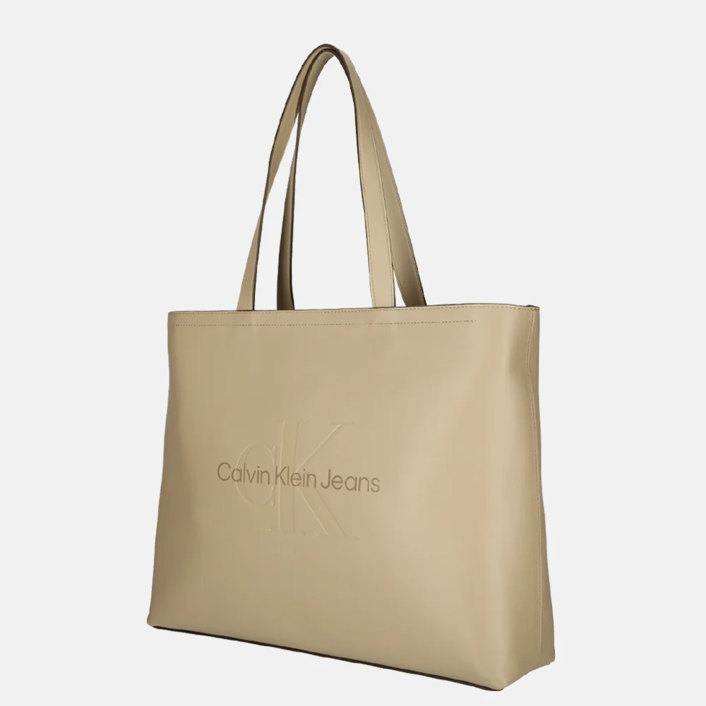 Calvin Klein Sculpted shopper crockery bij Duifhuizen