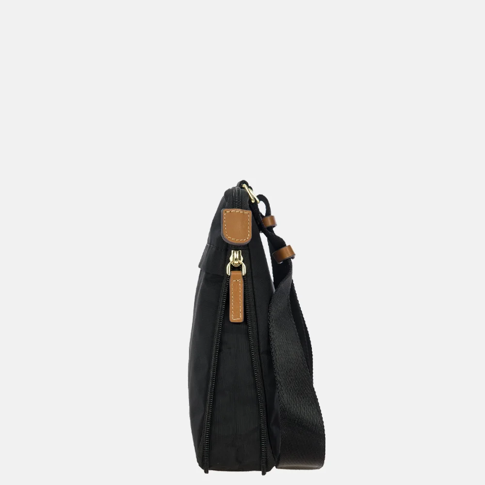 Bric's  X-Bag Urban schoudertas nero bij Duifhuizen