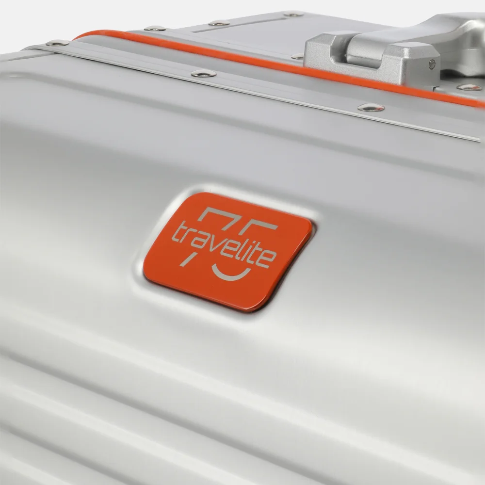 Travelite Next 2.0 reiskoffer 67 cm Limited Edition silver-orange bij Duifhuizen