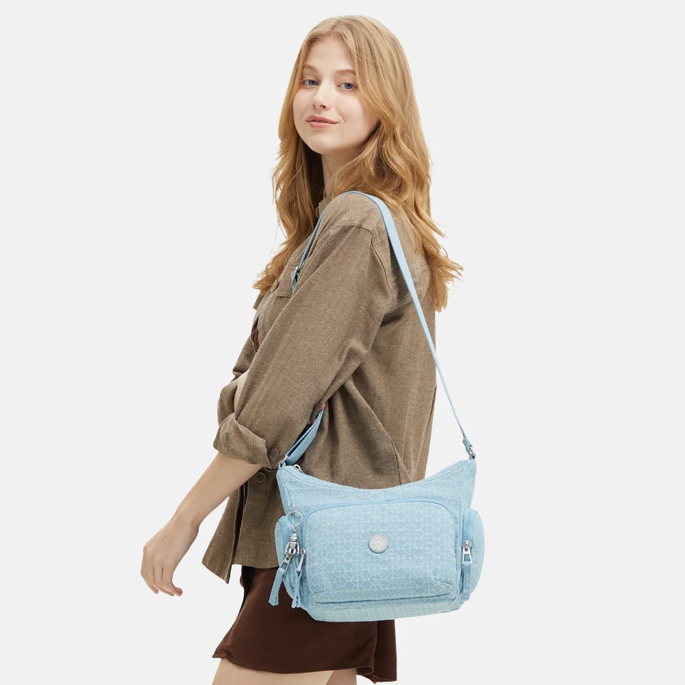 Kipling GABB schoudertas S light denim bij Duifhuizen