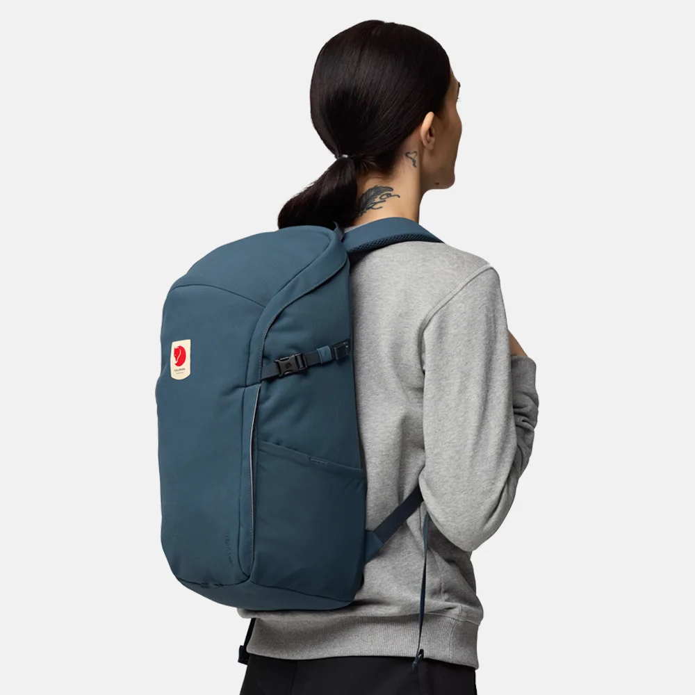 Fjallraven Ulvo rugzak 15 inch mountain blue bij Duifhuizen