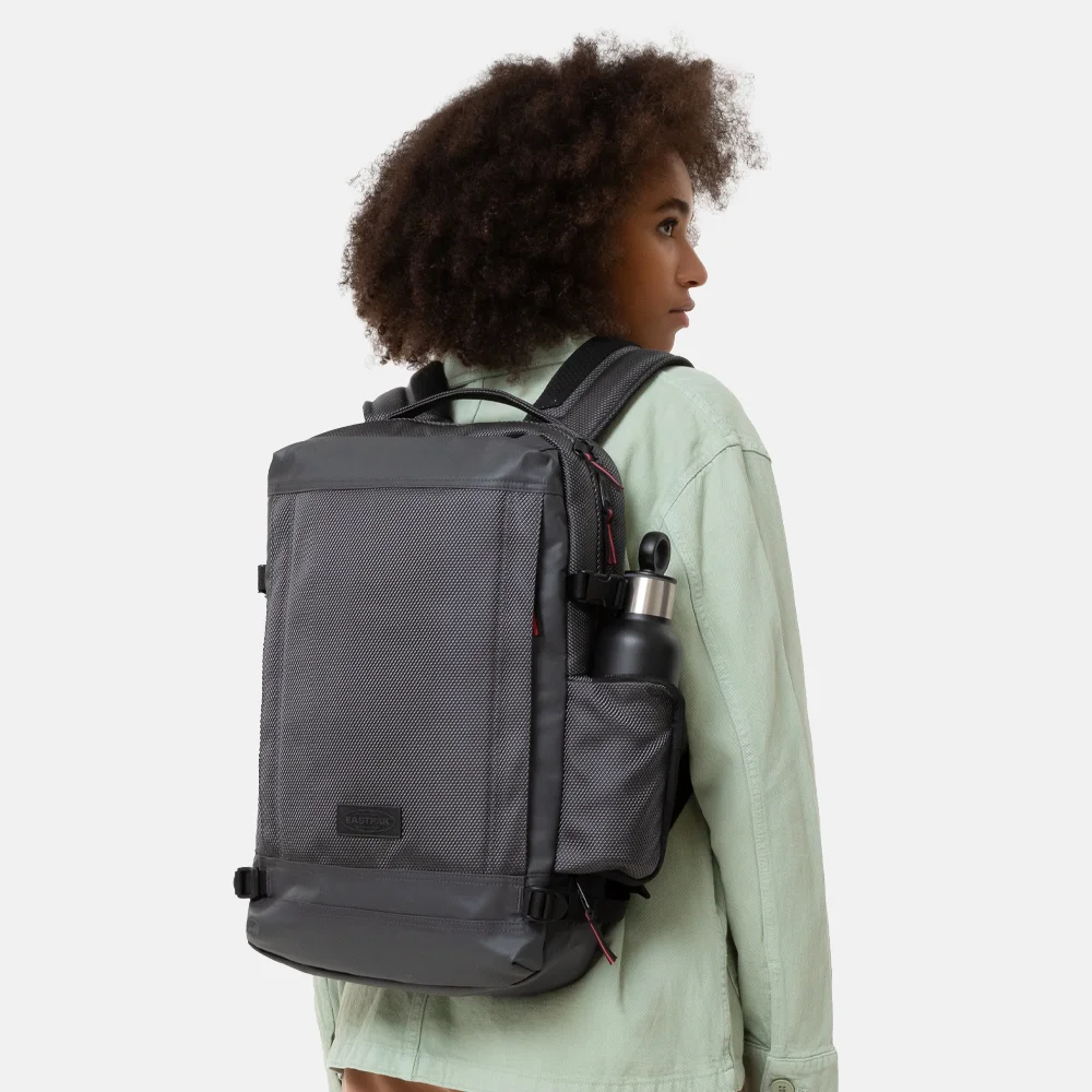 Eastpak CNNCT Tecum laptoprugzak 15 inch M accent grey bij Duifhuizen