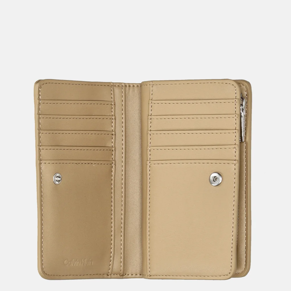 Calvin Klein Daily Medium Bifold portemonnee PAI amphora bij Duifhuizen