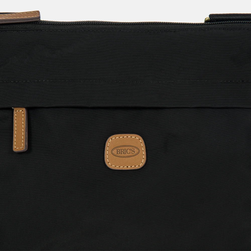 Bric's  X-Bag Urban schoudertas nero bij Duifhuizen