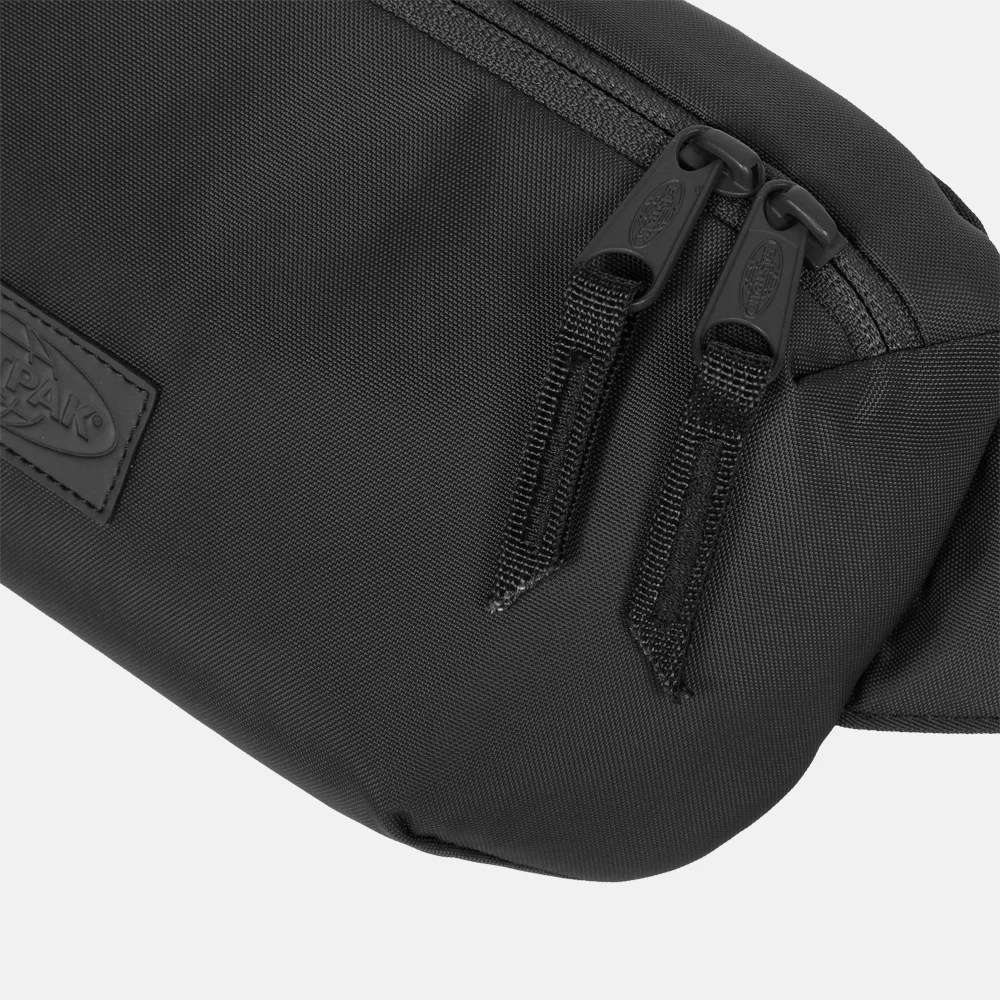 Eastpak Cnnct F heuptas black bij Duifhuizen